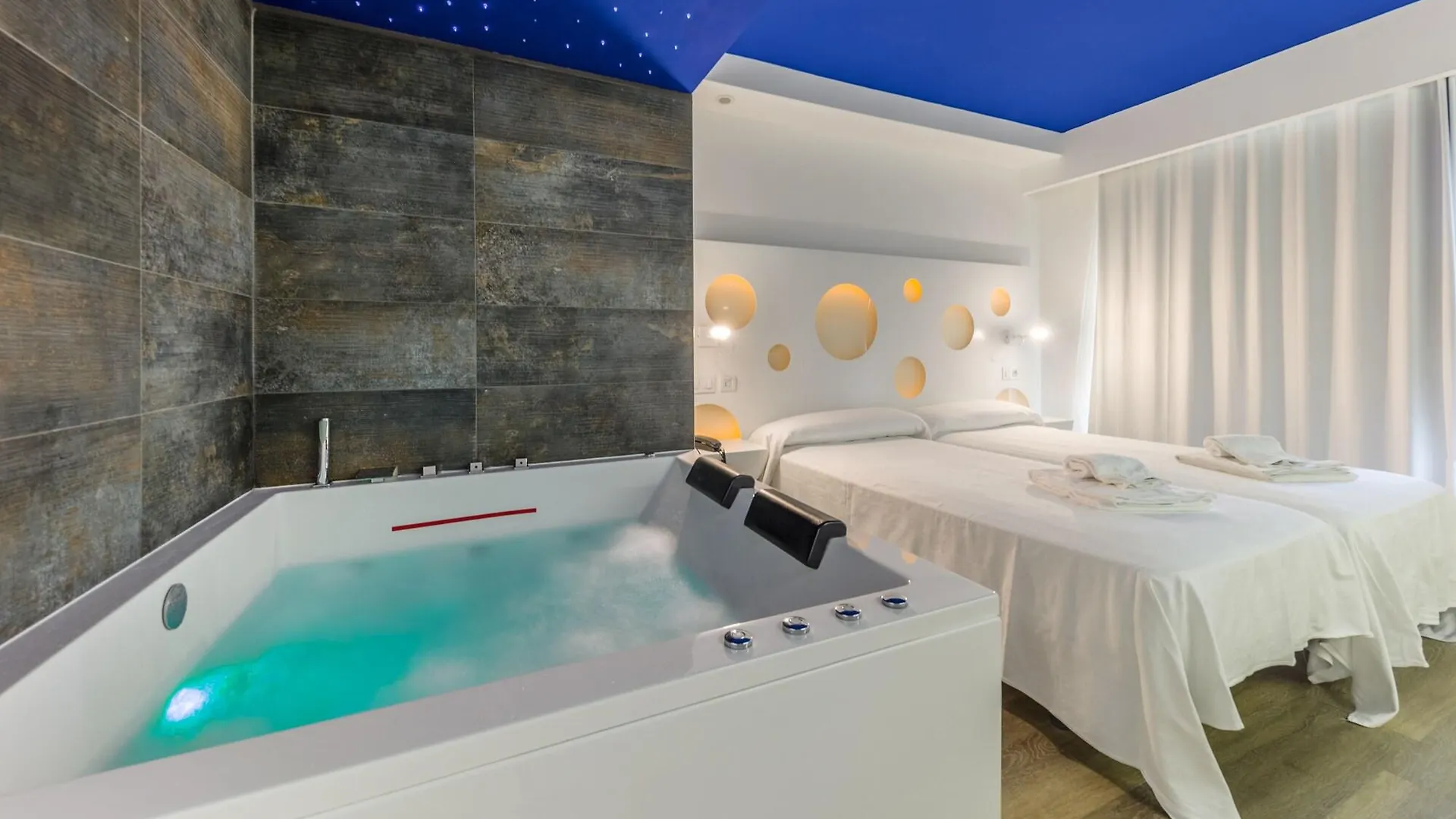 Welikehotel Triton Beach (Adults Only) Cala Ratjada  4*, Cala Ratjada (Mallorca) España